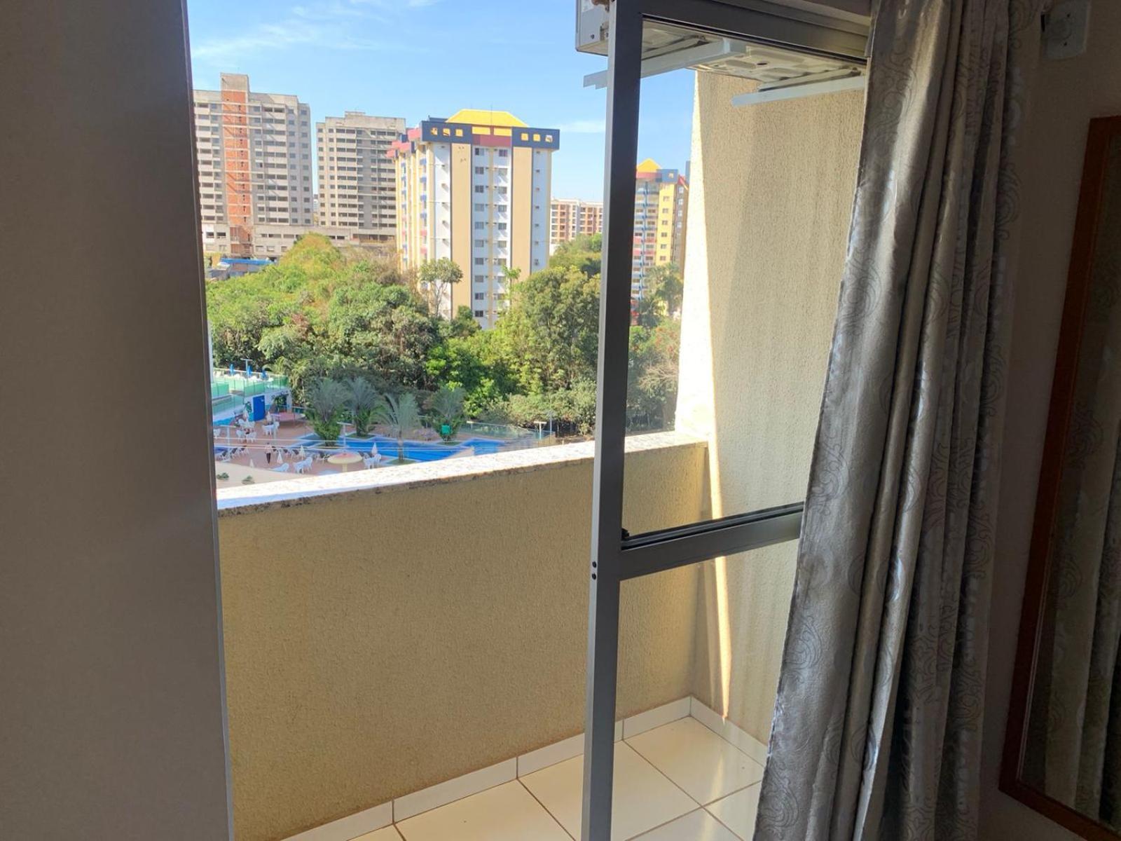 Golden Dolphin Resort - Grand & Express - Caldas Novas - Com Tv A Cabo - Aguas Termais 外观 照片